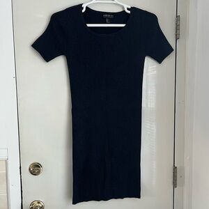 Forever 21 Plus Size 1X Black Short Sleeve  Sweater Dress
